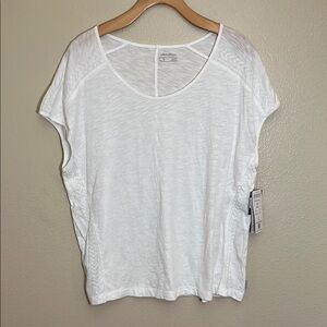 NWT Eddie Bauer White Gatecheck Semi-Sheer Embroidered Short Sleeve Top